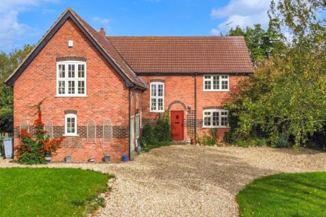 Elevated Front Aspect 056