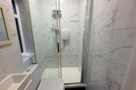 WhatsApp Image 2025-12-18 at 10.11.16 (1).jpeg