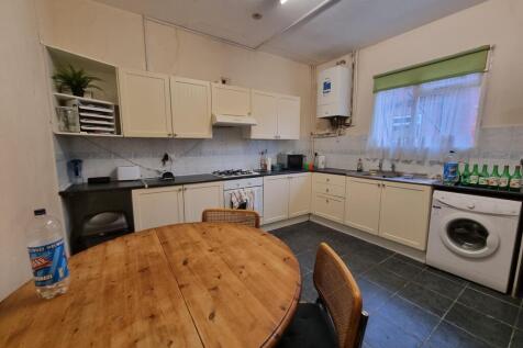 Garden Flat, 63 Avenue Road, Leamington Spa photo 4