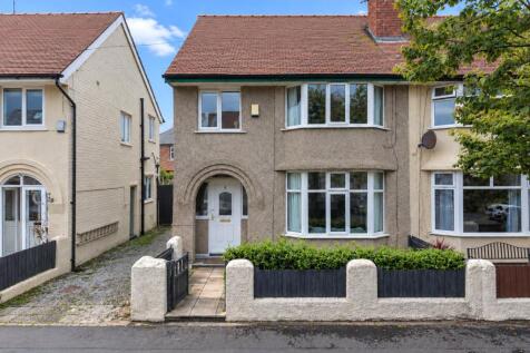 Wirral, L47 - property photo