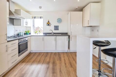 Fen Street, Brooklands, Milton Keynes, MK10 photo 3