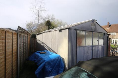 Garage 2