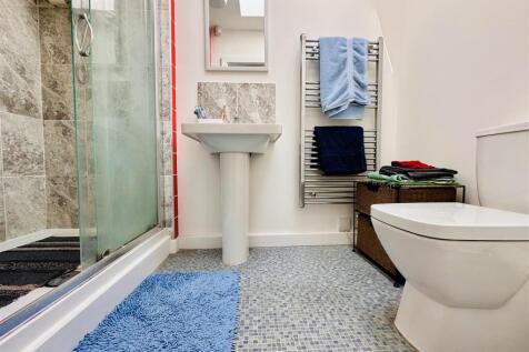 En Suite Shower Room