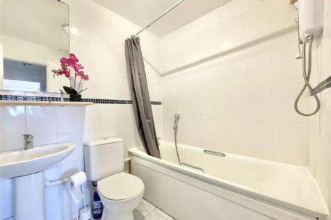 Bathroom.jpeg
