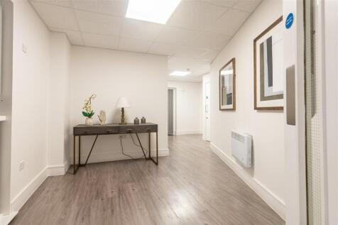 4 the old court   (21).jpg