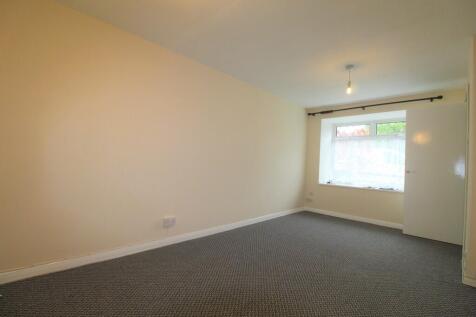 Ridsdale Road, Woking photo 2