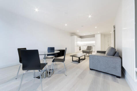 Flagship House, Royal Wharf, London photo 3