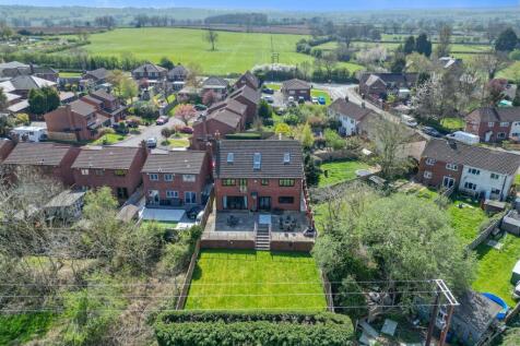 1a Woodbridge Park House, Hurley