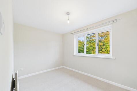 CAM02023G0-PR0178-STILL043