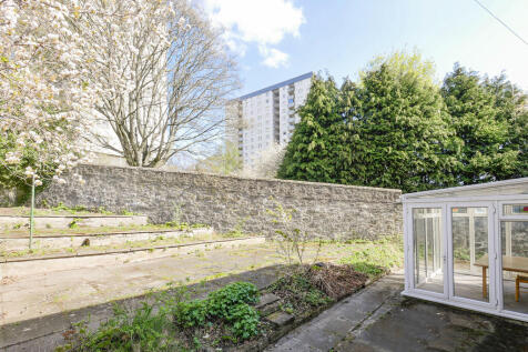 Garden-rear