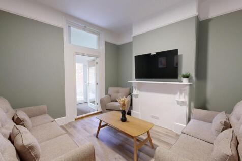 7-bed house on 91 Longbrook Street EX4 6AU, £1,127/mo