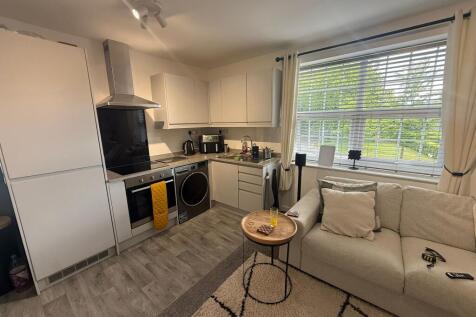 Highlanders Hill, Mansfield, NG18 photo 4