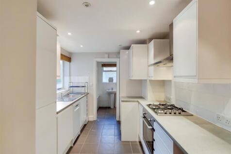 2_Kitchen-Reception-1.jpg