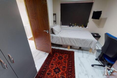 2 Hubert Croft, Birmingham, Selly Oak, B29 7DU photo 4