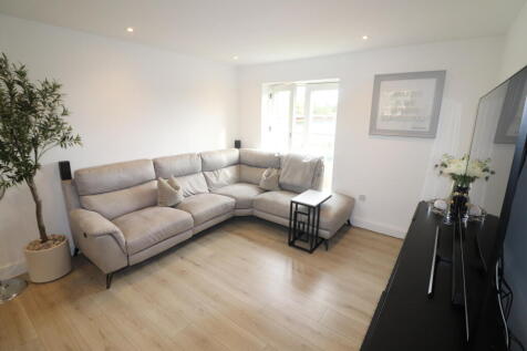 Belvedere Close, Billericay photo 4