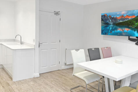 38 Gordon Street, Leamington Spa photo 3