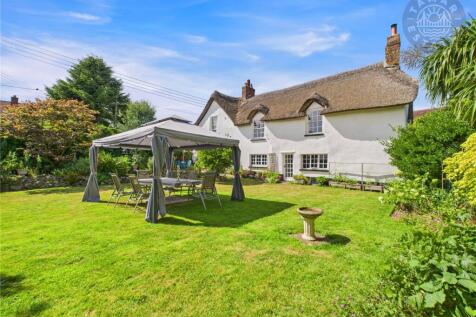 Grounds &amp; Cottage