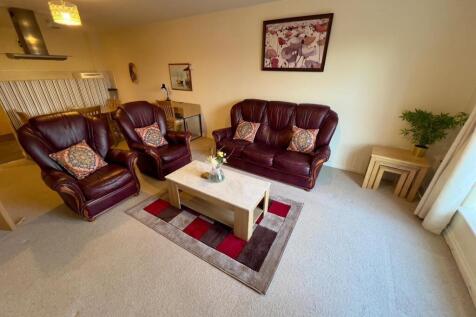 10 Roundhaven, Durham City photo 2