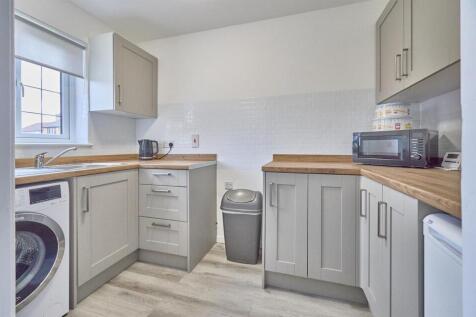 Refitted Kitchen to Front