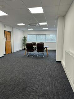 Suite 19 furnished.jpg