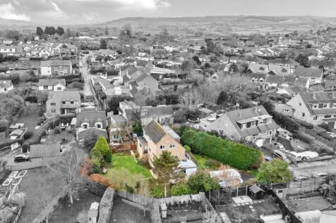 34 Orchard Leaze - Drone..jpg