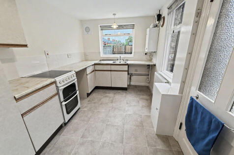Clifford Street, Cherry Orchard, Shrewsbury, SY2 5EU photo 3