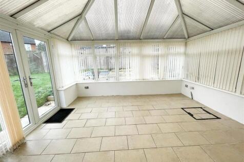 Fordcombe Lea, Kents Hill, Milton Keynes, MK7 photo 5
