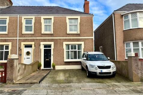 Milford Haven, SA73 - property photo