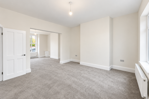 Carlton Road, Sale, Trafford photo 4