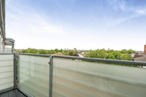 Property Image 8