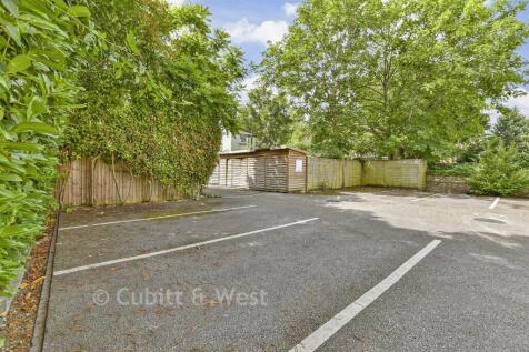 Driveway/Parking