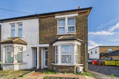 Presented by Robert at EweMove Bexleyheath and Dar