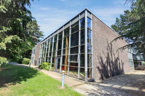 9 Nellis Hall, Newsom Place, Hatfield Road, St Albans, AL1 3AN
