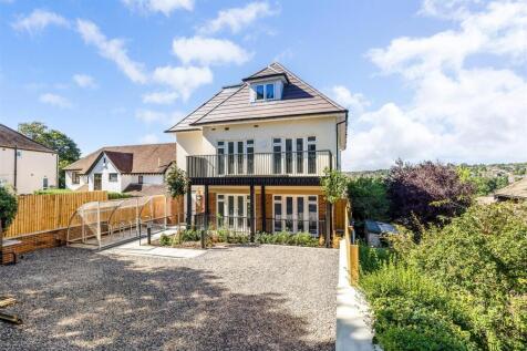 114533_Flat 4 8 Coulsdon Road (1).jpg