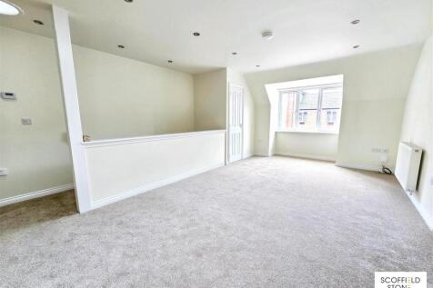 Lounge and Dining Area