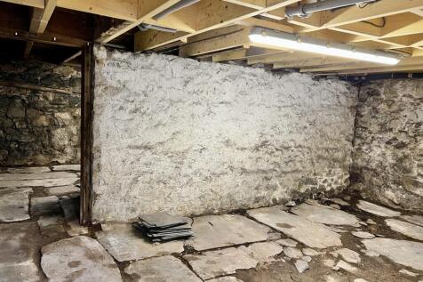 4 Wylies Brae, New Galloway - Williamson and Henry