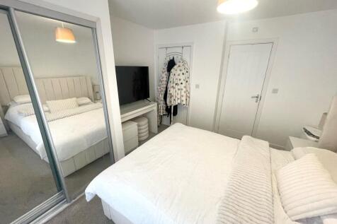 Ascot Way, longbridge, B31 photo 5