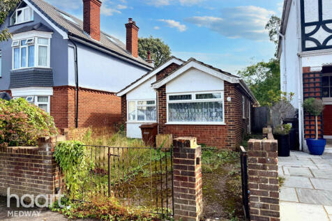 Gillingham, ME7 - property photo