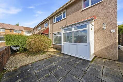 11 Tenby Close-2.jpg