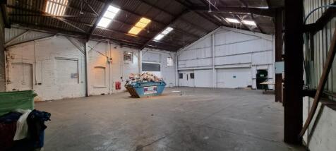 Light Industrial to rent Image 12