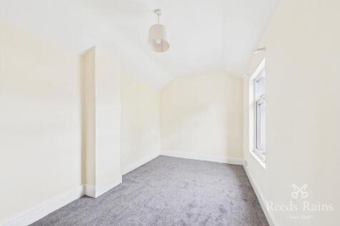 Living/Bedroom