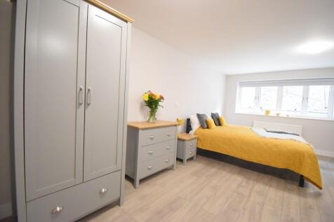 Premium Studio - North Hill Court, 47a North Road East, Plymouth, Devon, PL4 photo 3