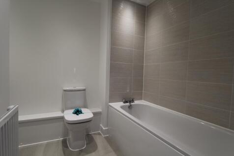 Sheepfold Lane, Cambourne, Cambridge, Cambridgeshire photo 4