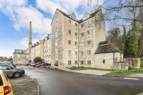 Click to visit Rightmove listing