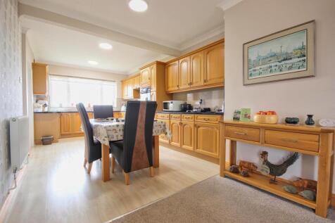 COMBINED DAY ROOM AND KITCHEN