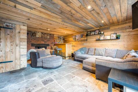 Garden room / Bar