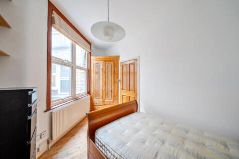 1388142-4-6932fe3...