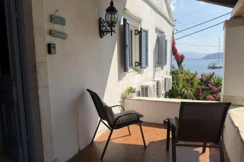 up balcony