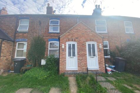 2-bed house on Chapel Street, Long Lawford, CV23, £1,000/mo