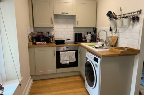 Trowbridge Road, Bradford-On-Avon, Wiltshire, BA15 photo 5